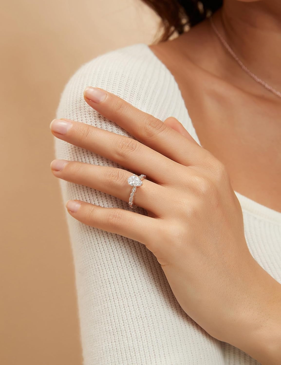 Stunning 1.5CT Teardrop Engagement Ring for Women - Marquise Pear Shaped Cubic Zirconia Promise Ring in Rose Gold Plated - Sizes 4-12
