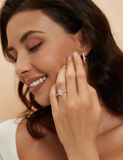 Stunning 1.5CT Teardrop Engagement Ring for Women - Marquise Pear Shaped Cubic Zirconia Promise Ring in Rose Gold Plated - Sizes 4-12